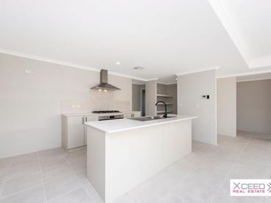 37 Dandaragan Drive, Dawesville WA 6211