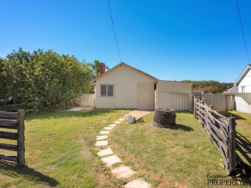 13 Cassia Street, Rangeway WA 6530