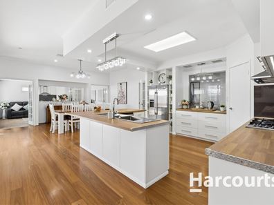 6 Yarmouth Road, Jindalee WA 6036