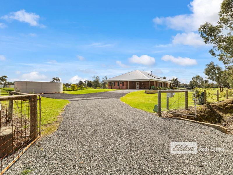 23 Schoch Crescent, Cookernup