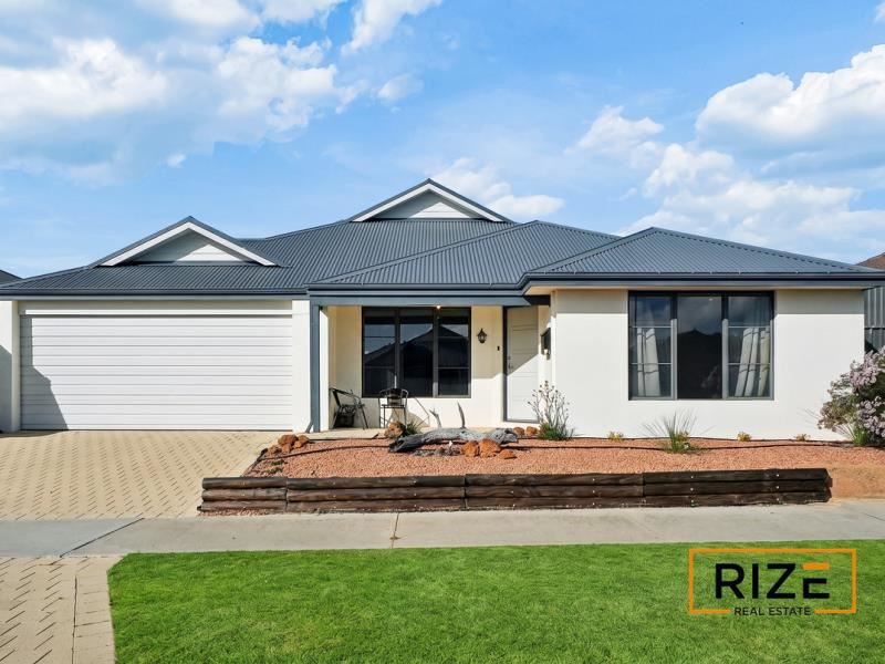 6 Lyndley Road, Banksia Grove WA 6031