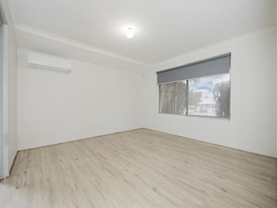 10 Heysham Bend, Butler WA 6036