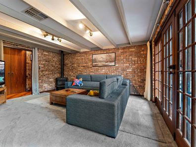 66 John Street, Gooseberry Hill WA 6076
