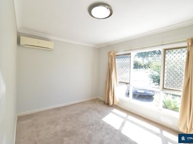 19 Marlow Way, Thornlie WA 6108