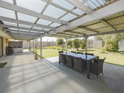 3 Fulwell Court, Yanchep WA 6035