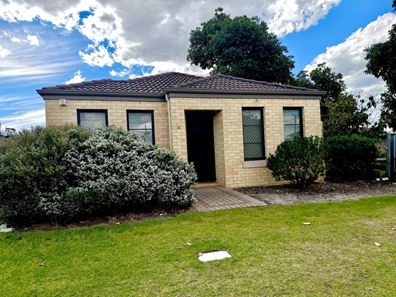Queens Park WA 6107