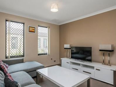 Queens Park WA 6107