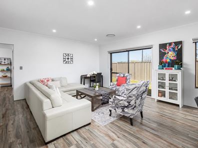 19 Pyrite Way, Dalyellup WA 6230