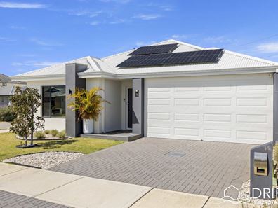 14 Impressa View, Piara Waters WA 6112