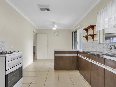 4 Isandra Close, Pinjarra WA 6208