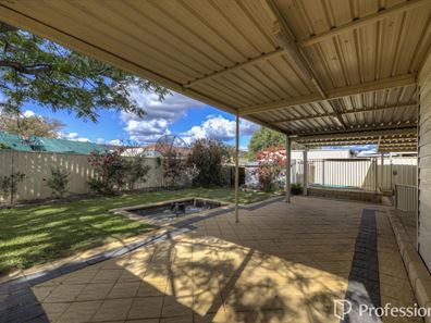 16 Starlet Court, Maddington WA 6109