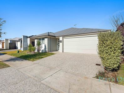 16 Bauxite Road, Treeby WA 6164