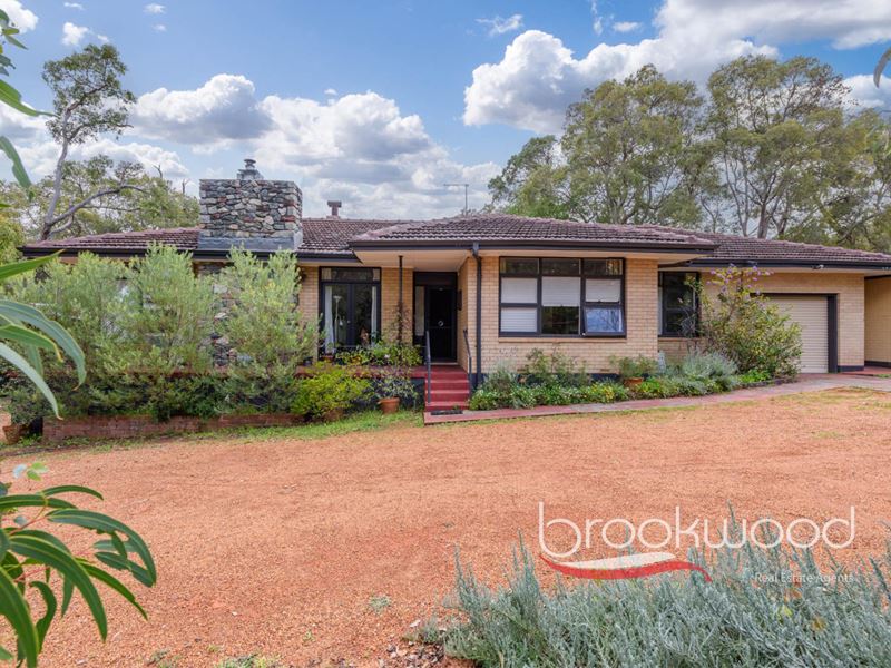 550 Coolgardie Street, Mundaring WA 6073