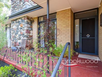 550 Coolgardie Street, Mundaring WA 6073