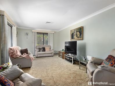 5 Lochee Way, Bull Creek WA 6149