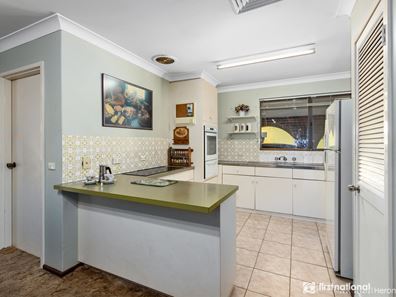 5 Lochee Way, Bull Creek WA 6149