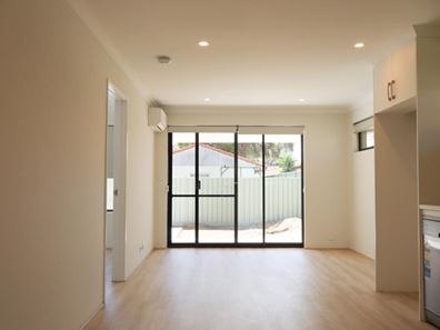 35B Thomson Street, Mandurah WA 6210