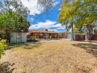 25 Selsdon Road, Camillo WA 6111