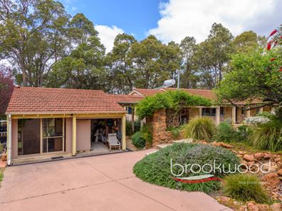 895 Martin Road, Mundaring WA 6073