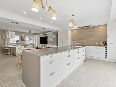 13A Roberts Road, Lathlain WA 6100
