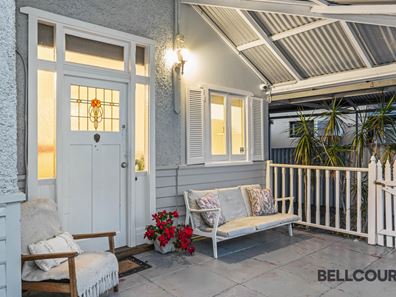 17 Collins Street, Kensington WA 6151