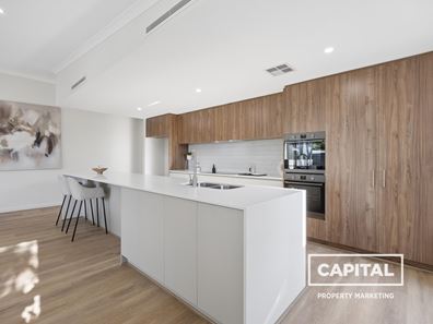 152 Newborough St, Karrinyup WA 6018