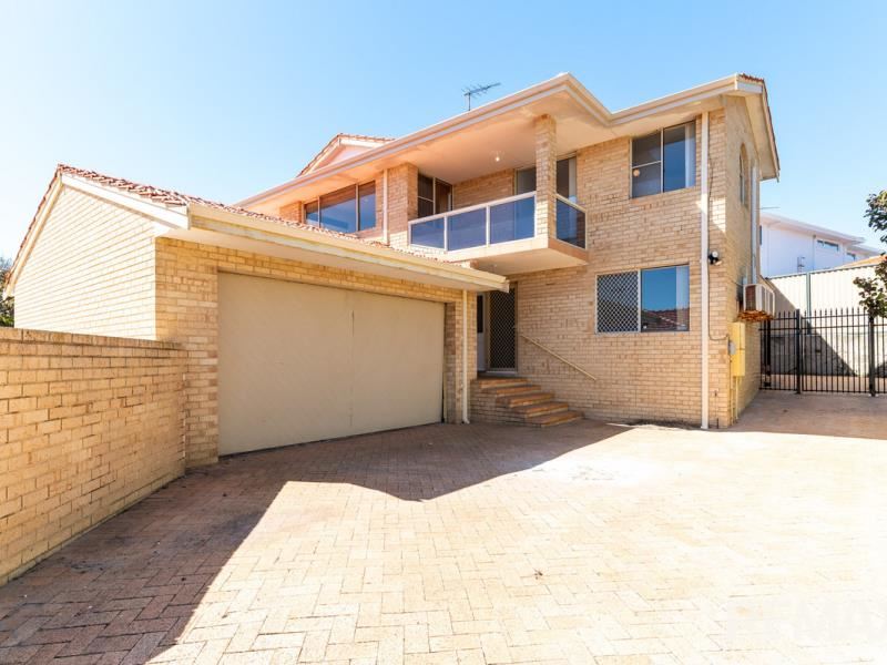 3B Aurora Grove, Ocean Reef WA 6027
