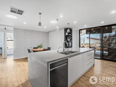 12 Lodge Court, Cockburn Central WA 6164