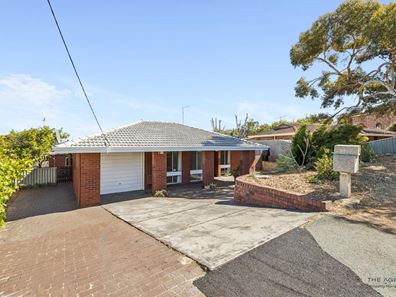 17 Nautilus Way, Kallaroo WA 6025