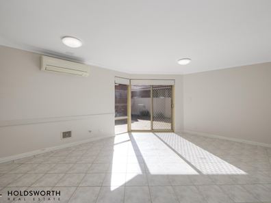 2/186 Royal Street, Yokine WA 6060