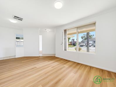 4 Grimbsy Close, Kenwick WA 6107