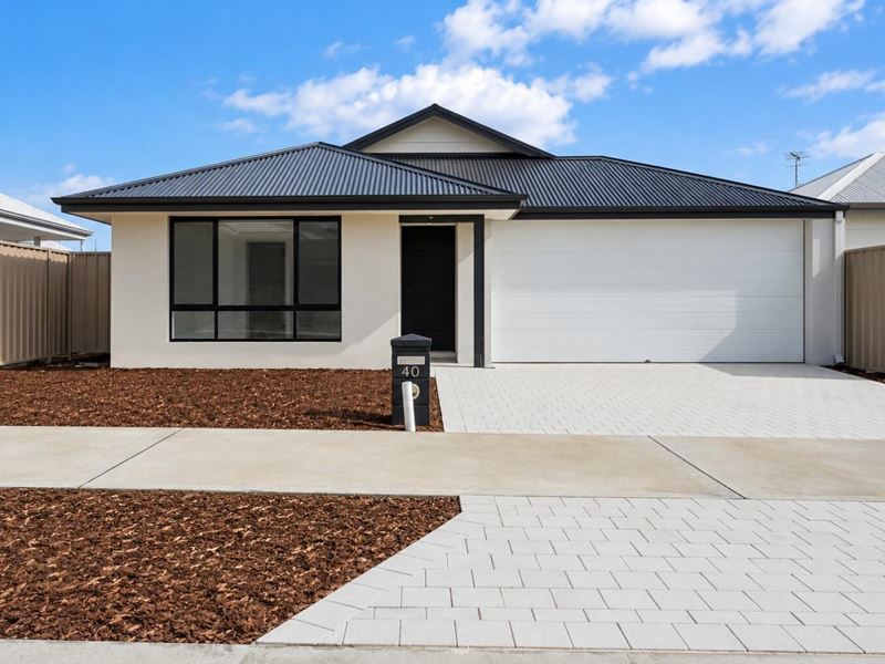 40 Navajo Road, Karnup WA 6176