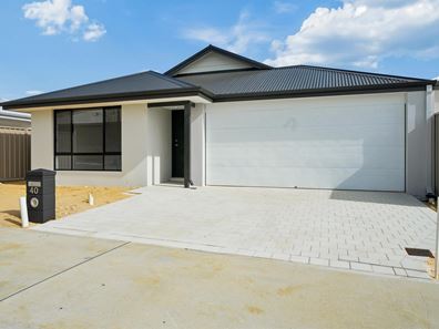 40 Navajo Road, Karnup WA 6176