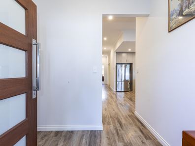 70 Cordata Lane, Inglewood WA 6052