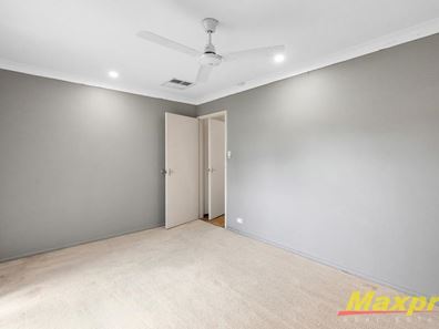 3 Ives Place, Armadale WA 6112