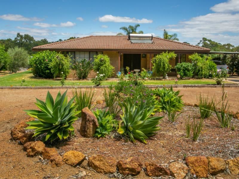 25 Louisa Circle, Morangup WA 6083