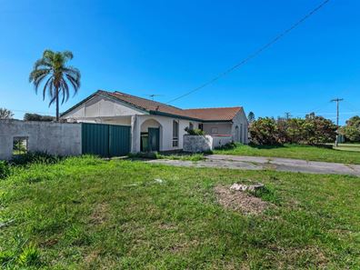 8 Willow Court, Cooloongup WA 6168