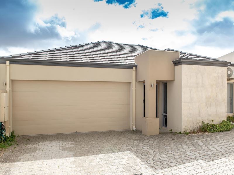 33D Apara Way, Nollamara WA 6061