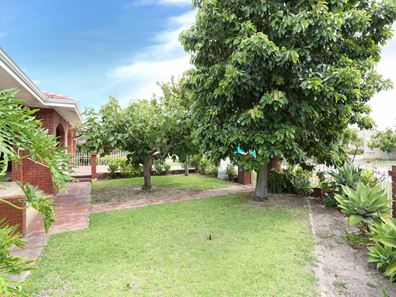 1 Grose Way, Noranda WA 6062