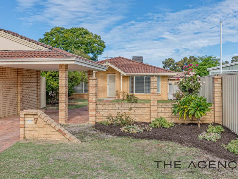 2/7 Greta Place, Thornlie WA 6108