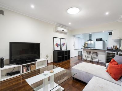 2 Blythe Avenue, Yokine WA 6060