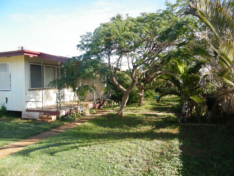 8 Hubble Street, South Carnarvon