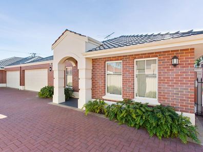 142B Flinders Street, Yokine WA 6060