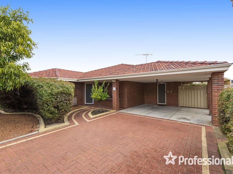 22 Loire Elbow, Caversham WA 6055