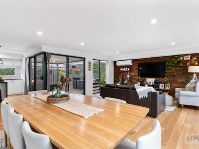 11 Belvide Way, Aveley WA 6069