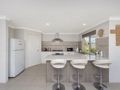 18/19 Malibu Road, Safety Bay WA 6169