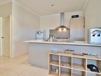16 Splendour Road, Baldivis WA 6171