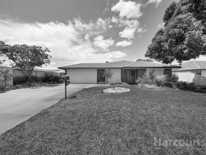 28 Pennington Gardens, Erskine