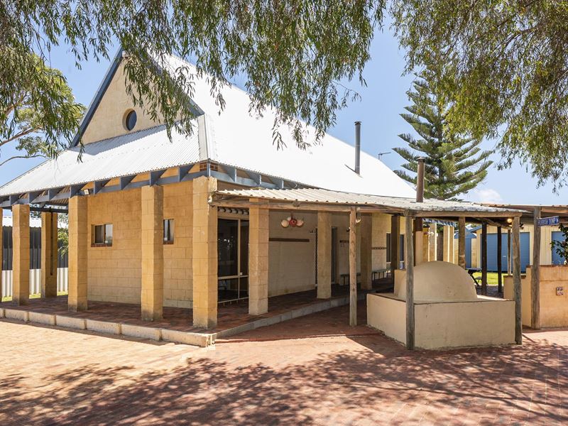 37 Ledge Point Road, Ledge Point