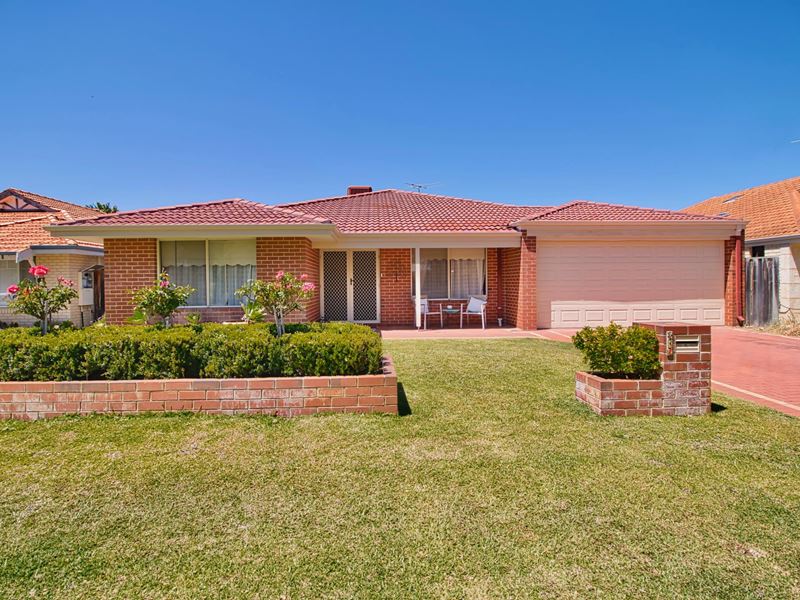 3 Few Court, Rockingham